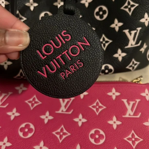 Louis Vuitton Black and White Leather Limited Edition Neverfull Tote Bag - Picture 2 of 13